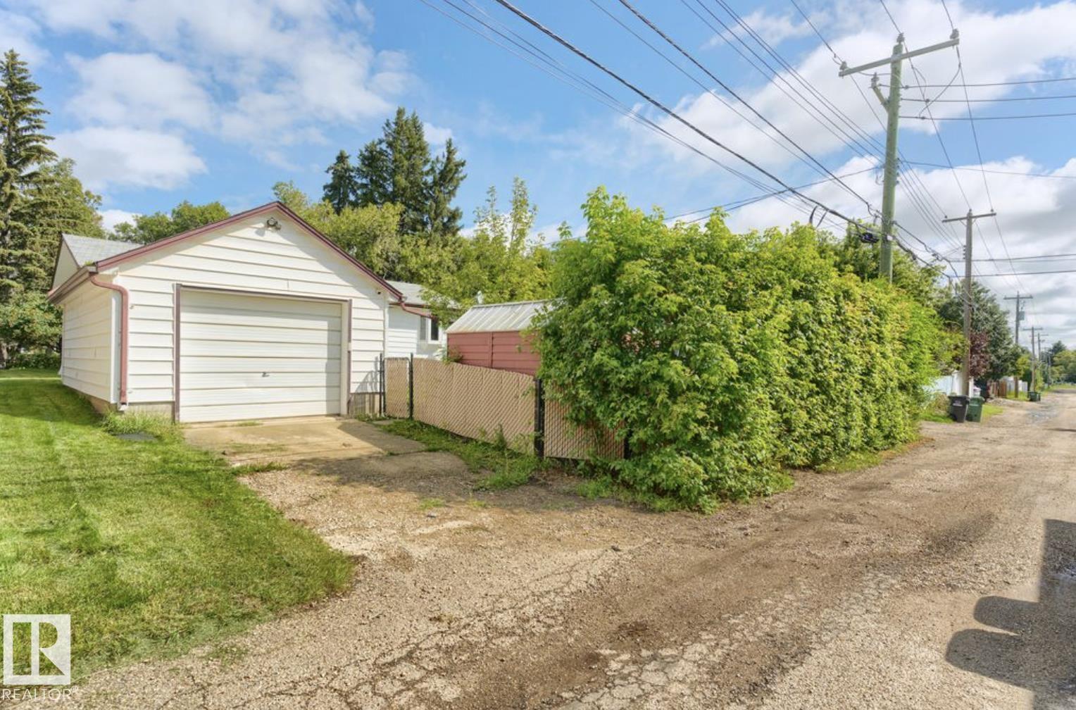 6221 44b Avenue, Camrose, Alberta  T4V 0B5 - Photo 49 - E4506951