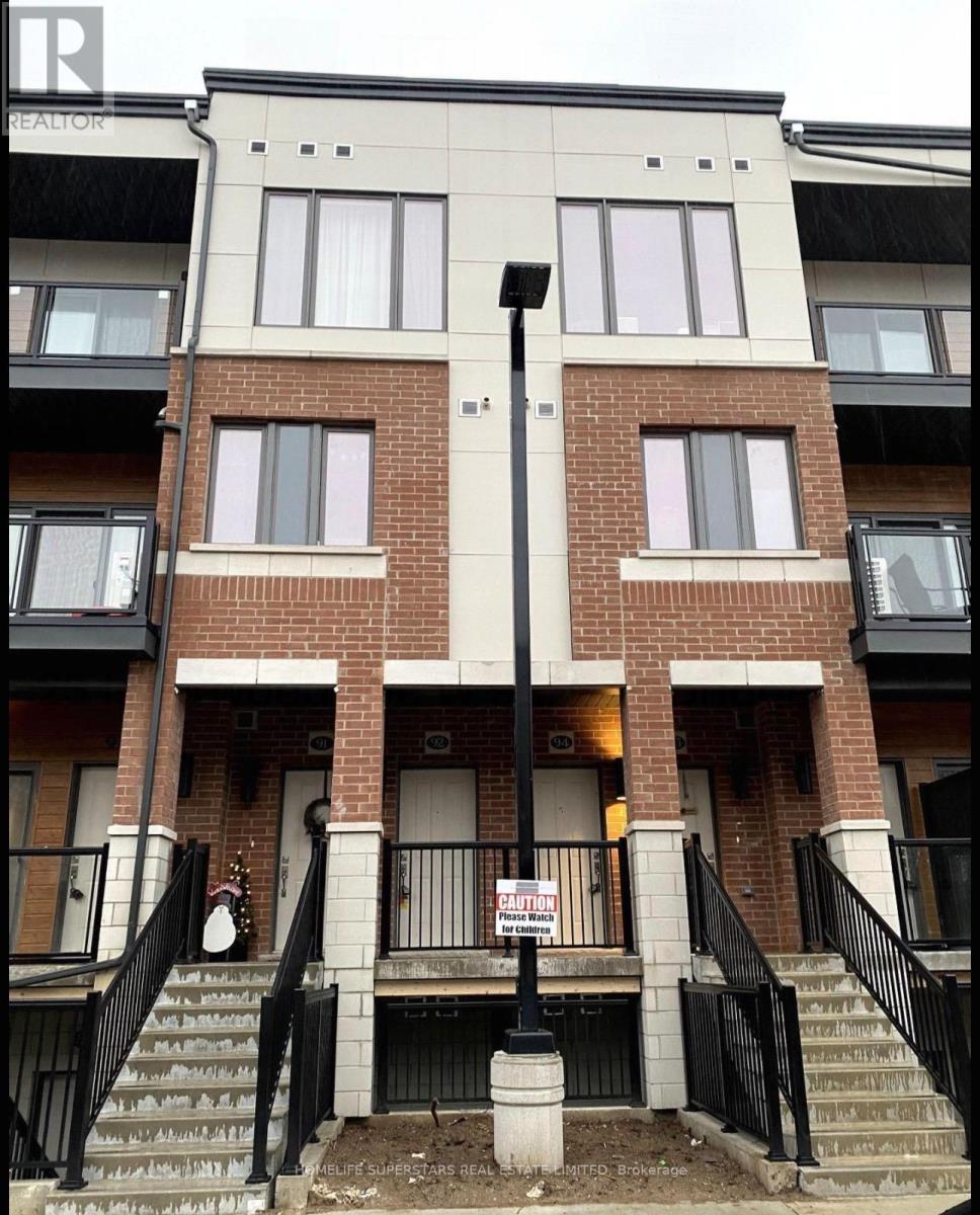 92 - 25 ISHERWOOD AVENUE W, Cambridge, Ontario