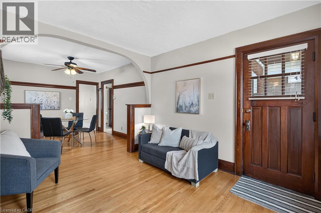 30 Barons Avenue N, Hamilton, Ontario  L8H 5A2 - Photo 9 - 40859775