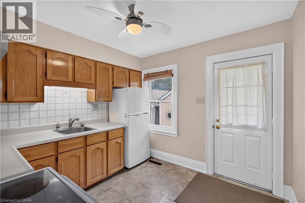 30 Barons Avenue N, Hamilton, Ontario  L8H 5A2 - Photo 17 - 40859775