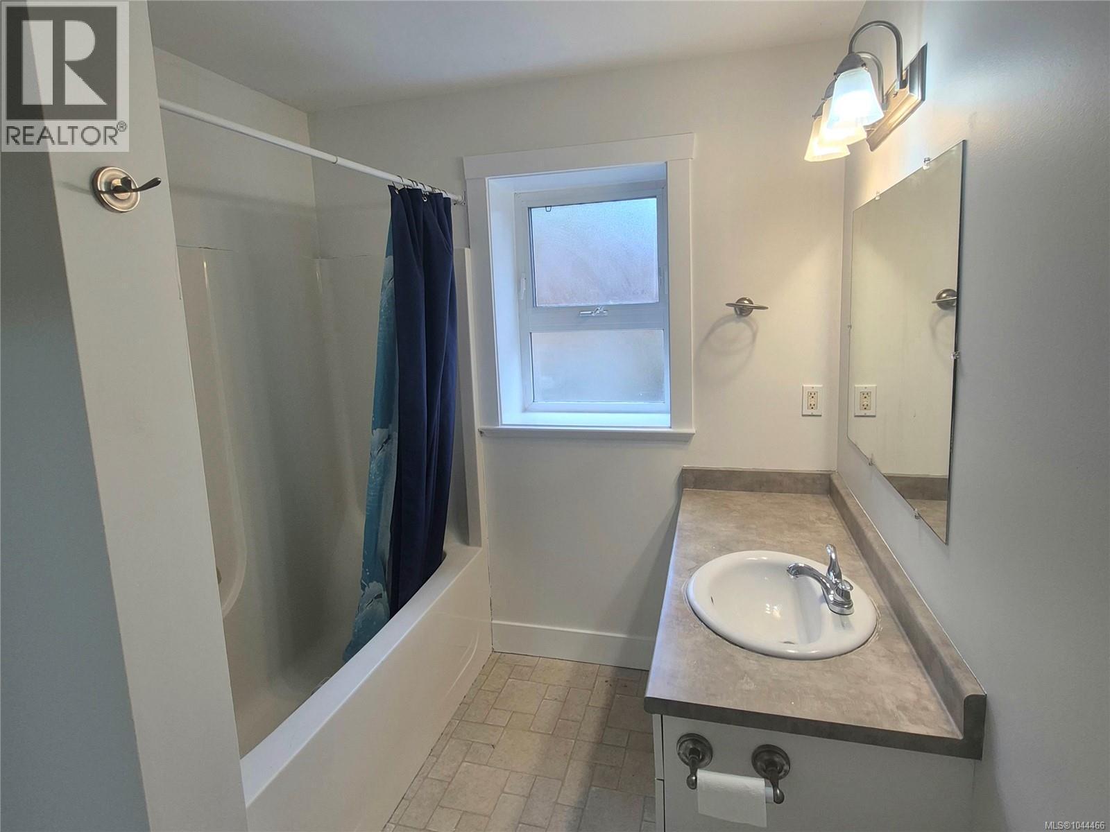 497 Poets Trail Dr, Nanaimo, British Columbia  V9R 7C5 - Photo 58 - 1044466