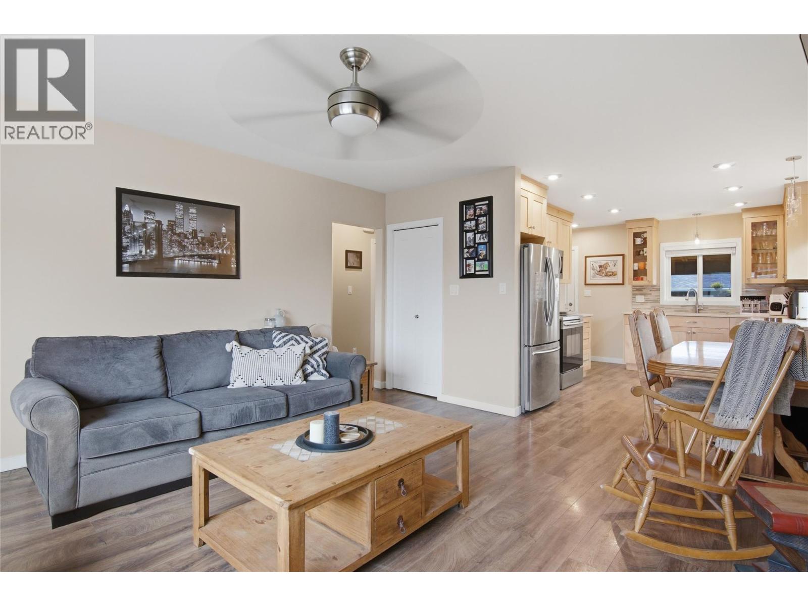 363 Willow Street, Kamloops, British Columbia V2B 4C8 - Photo 19 - 10399198