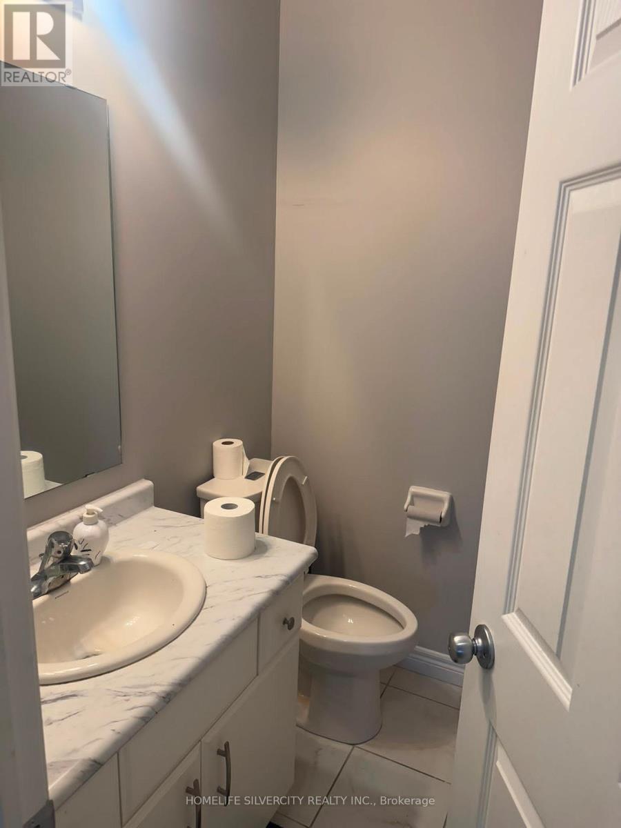 505 Florencedale Crescent, Kitchener, Ontario N2R 0N3 - Photo 11 - X13743132