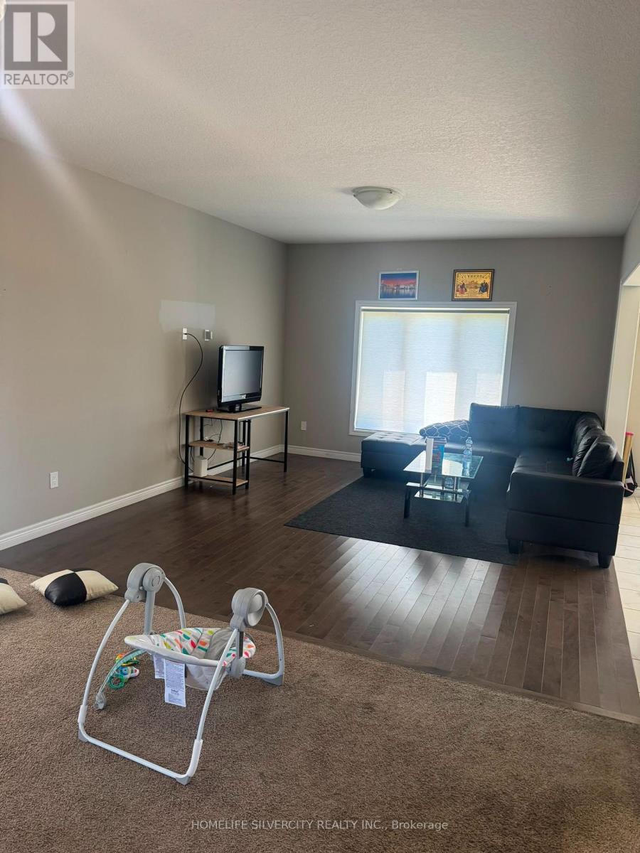 505 Florencedale Crescent, Kitchener, Ontario N2R 0N3 - Photo 7 - X13743132