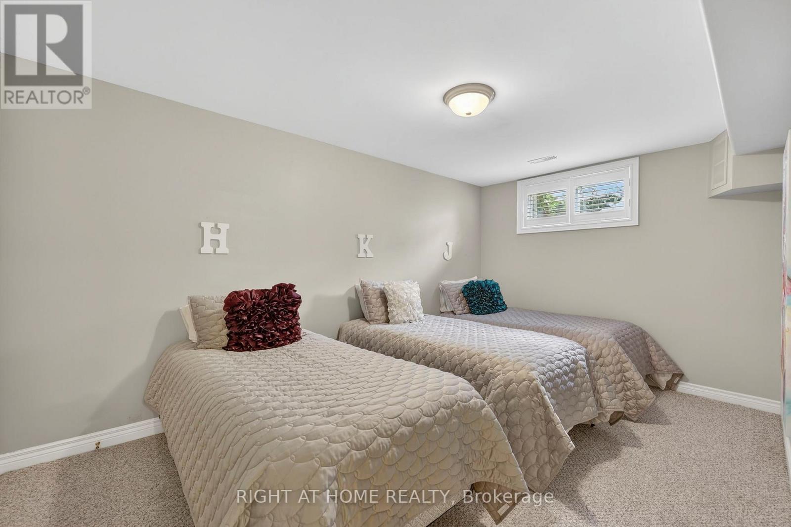 13 Alpine Way, Oro-Medonte, Ontario  L0L 2L0 - Photo 31 - S13742930