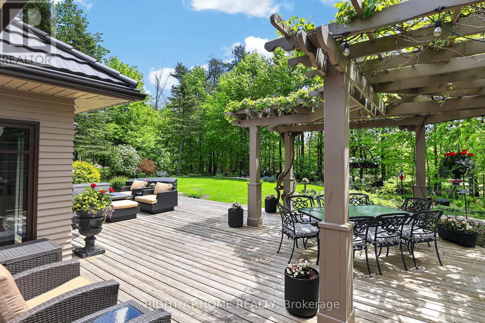 13 Alpine Way, Oro-Medonte, Ontario  L0L 2L0 - Photo 41 - S13742930