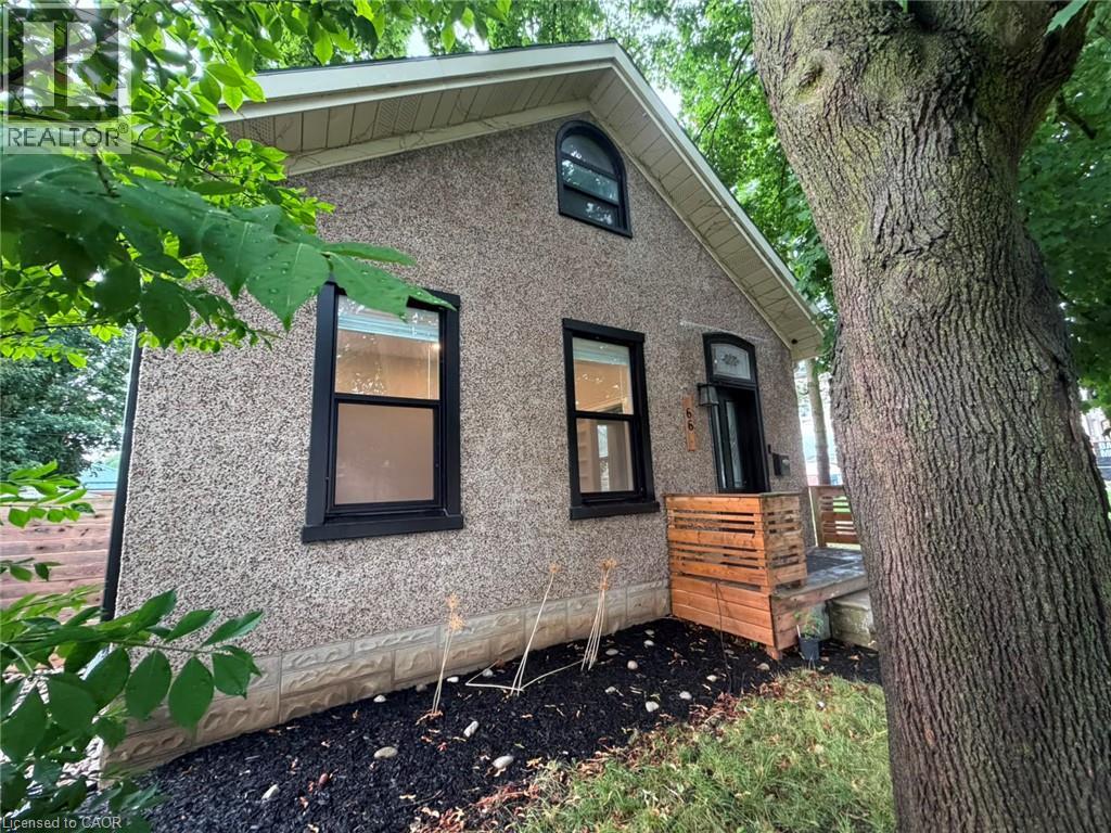 66 WILLIAM Street, Paris, Ontario