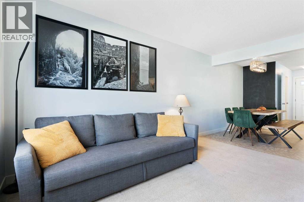 90 Pantego Lane NW, Calgary, Alberta  T3K 0T1 - Photo 3 - A2316923