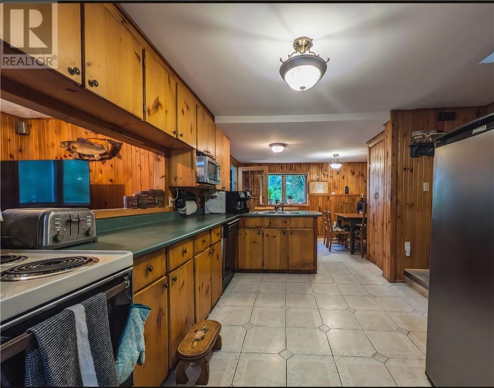 500 East Bay Road, Greater Sudbury, Ontario  P0M 1H0 - Photo 23 - 2130124