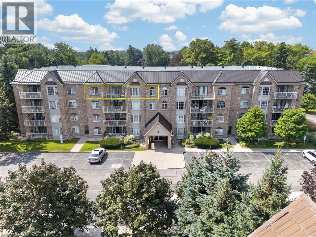 216 Plains Road W Unit# B404, Burlington, Ontario  L7T 1G2 - Photo 2 - 40858564
