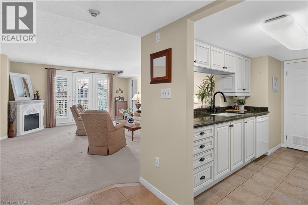 216 Plains Road W Unit# B404, Burlington, Ontario  L7T 1G2 - Photo 6 - 40858564