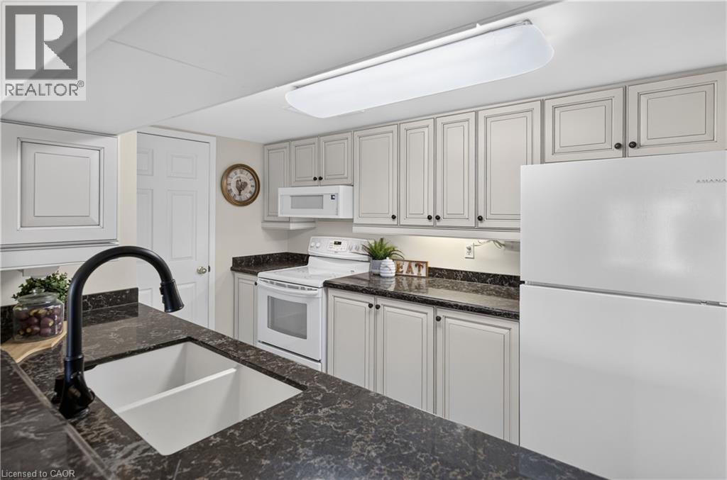 216 Plains Road W Unit# B404, Burlington, Ontario  L7T 1G2 - Photo 8 - 40858564