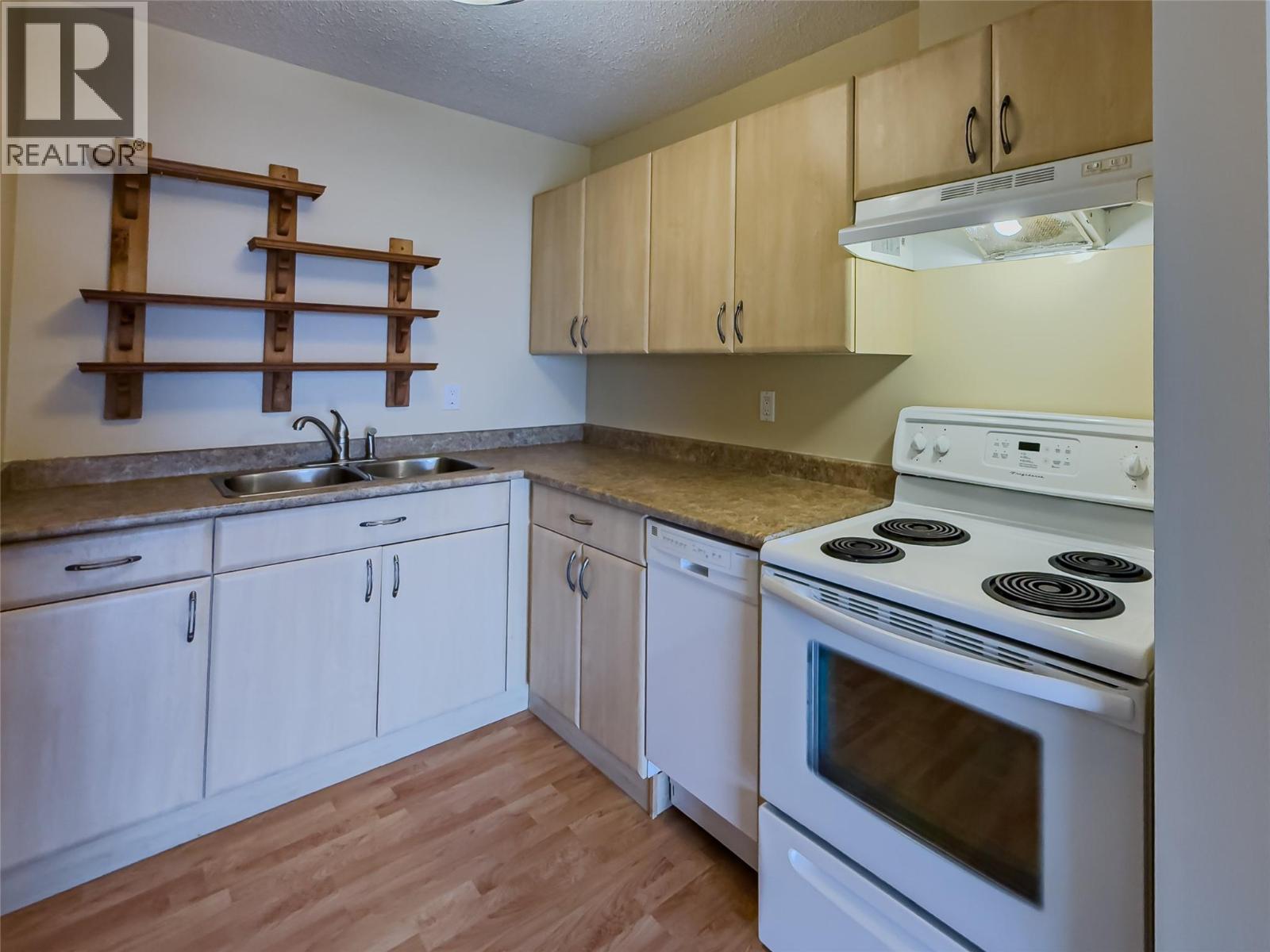 1221 Hugh Allan Drive Unit# 38, Kamloops, British Columbia  V1S 1M7 - Photo 15 - 10399549