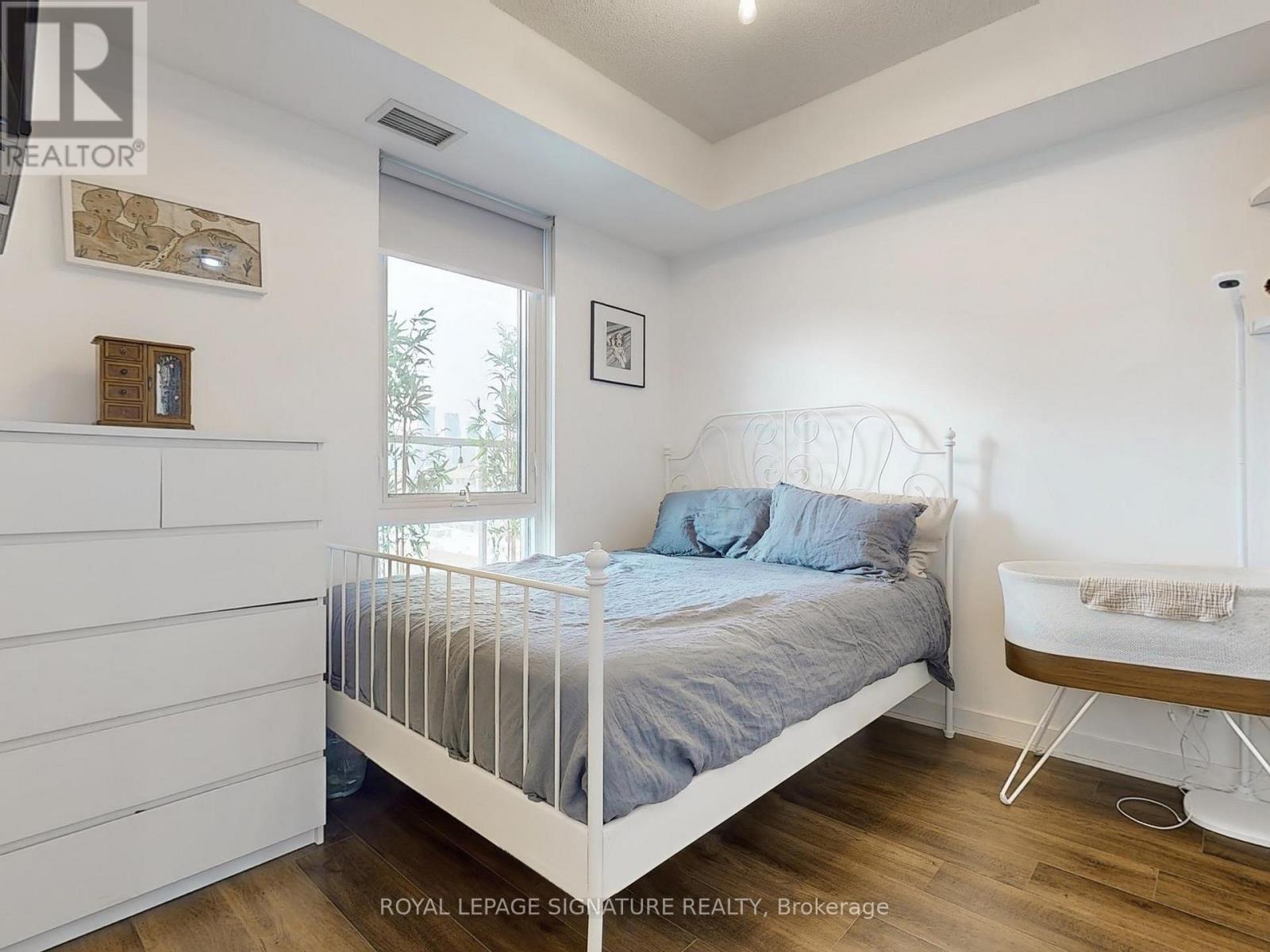 1002 - 260 Sackville Street, Toronto, Ontario  M5A 0B3 - Photo 18 - C13743204