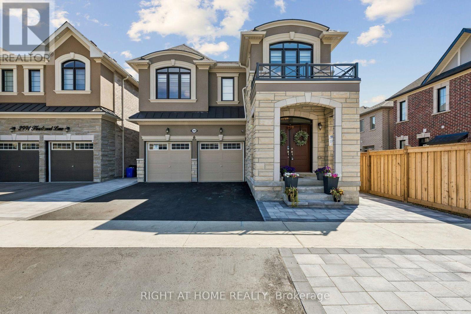 2989 Heartwood Lane, Pickering, Ontario  L1X 0P1 - Photo 2 - E13743236