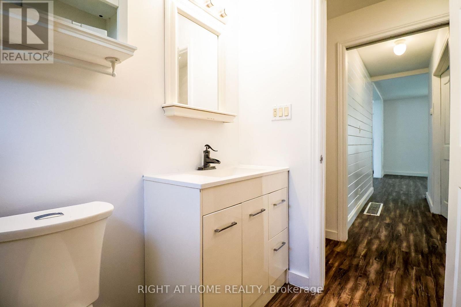 1327 Commerce Street, Pickering, Ontario  L1W 1E1 - Photo 18 - E13743250