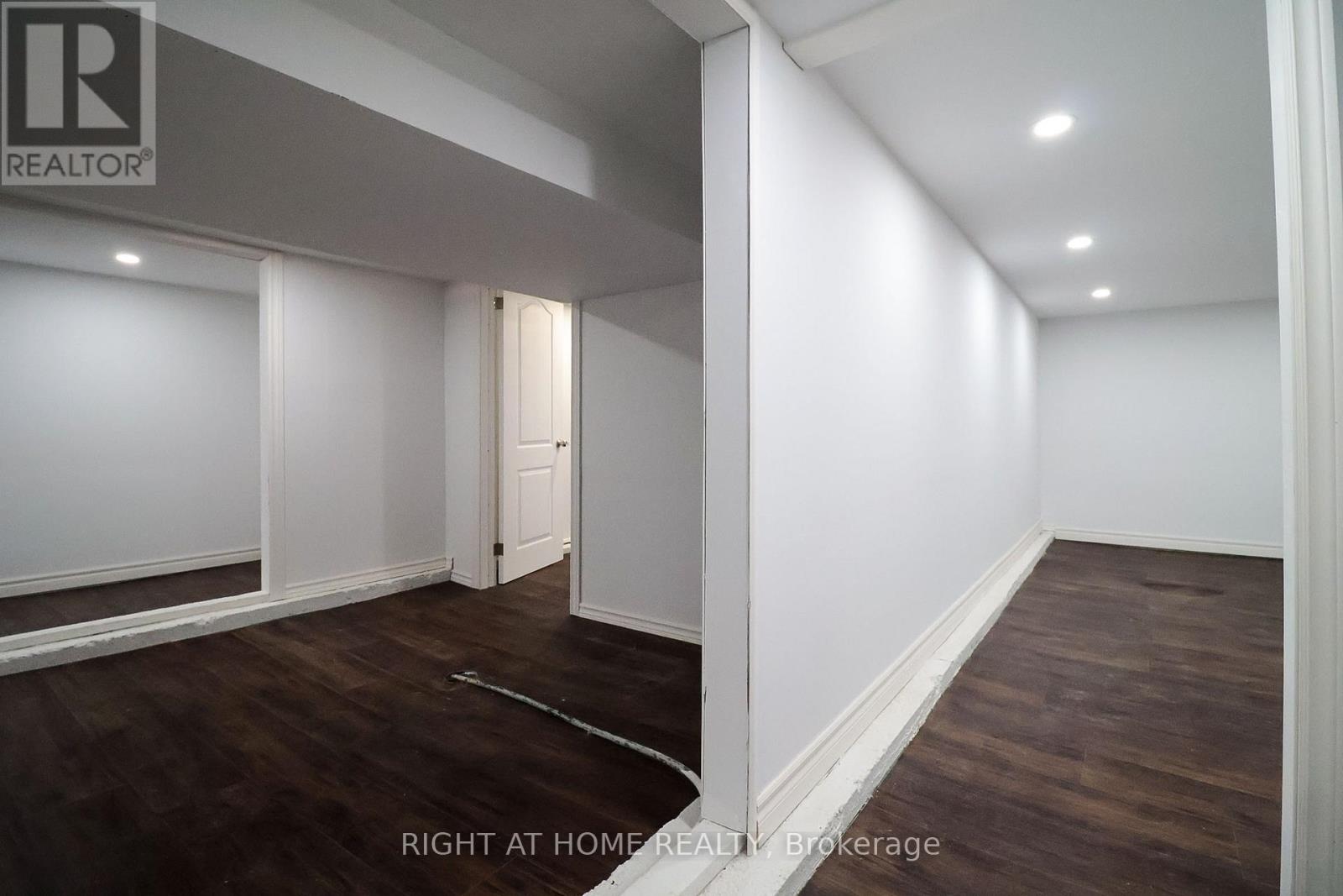 1327 Commerce Street, Pickering, Ontario  L1W 1E1 - Photo 20 - E13743250