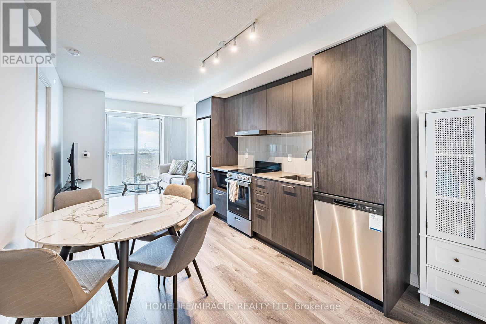 1003 - 195 Commerce Street, Vaughan, Ontario  L4K 0P9 - Photo 13 - N13743172