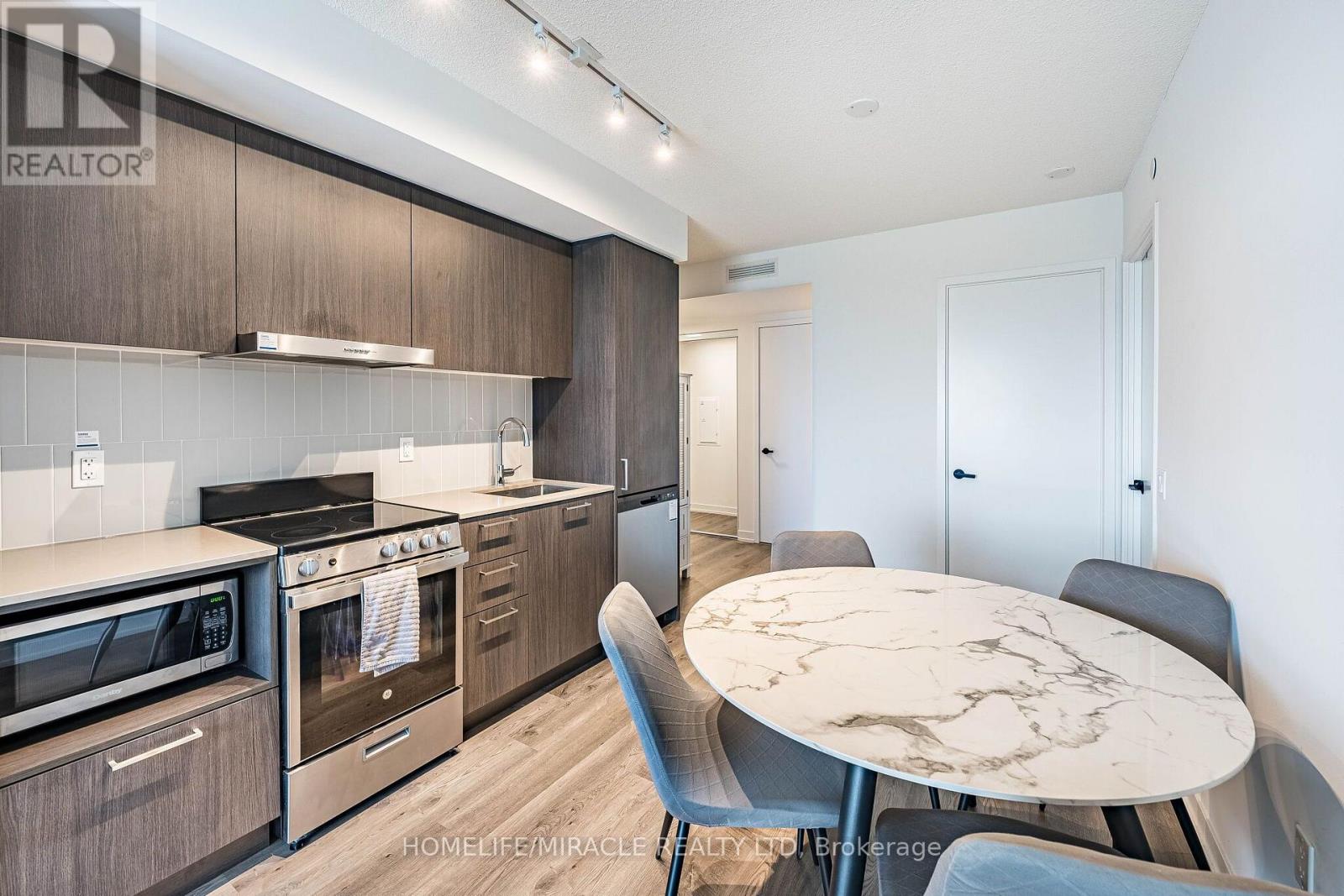 1003 - 195 Commerce Street, Vaughan, Ontario  L4K 0P9 - Photo 15 - N13743172