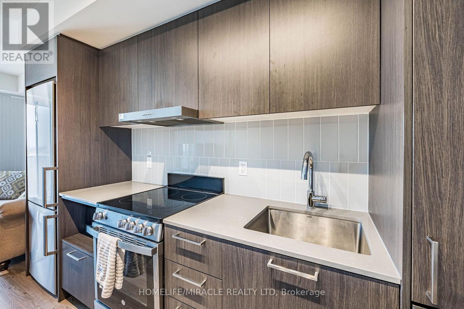 1003 - 195 Commerce Street, Vaughan, Ontario  L4K 0P9 - Photo 17 - N13743172