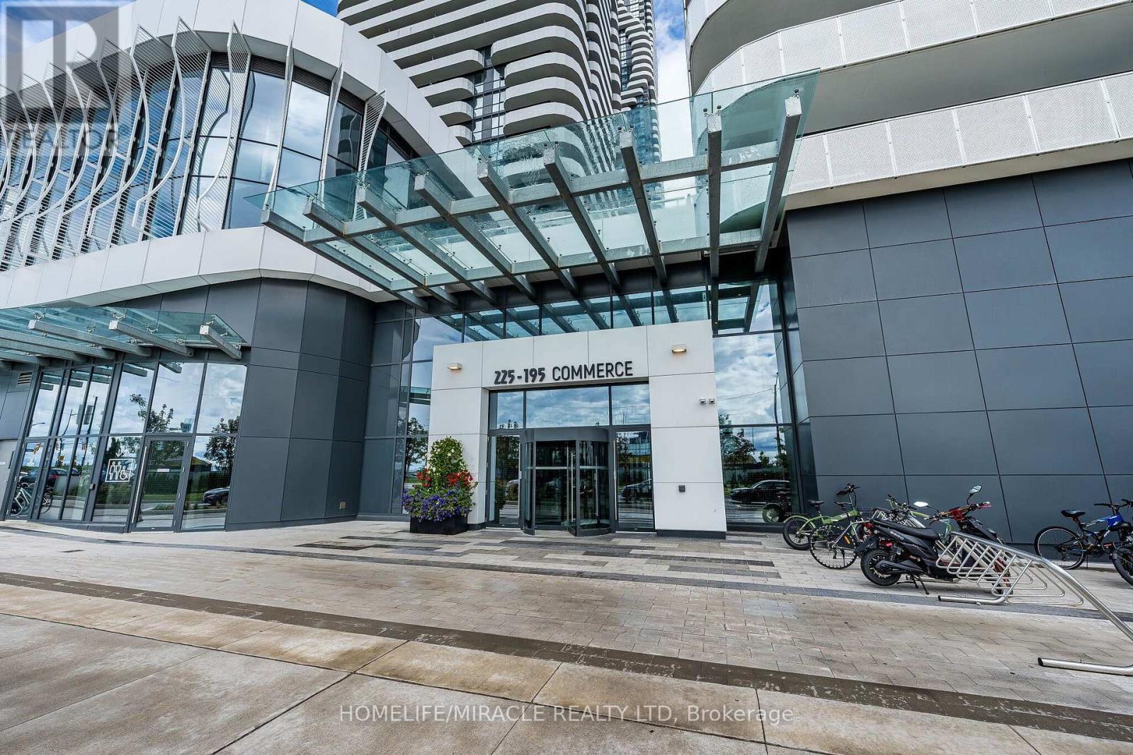 1003 - 195 Commerce Street, Vaughan, Ontario  L4K 0P9 - Photo 4 - N13743172