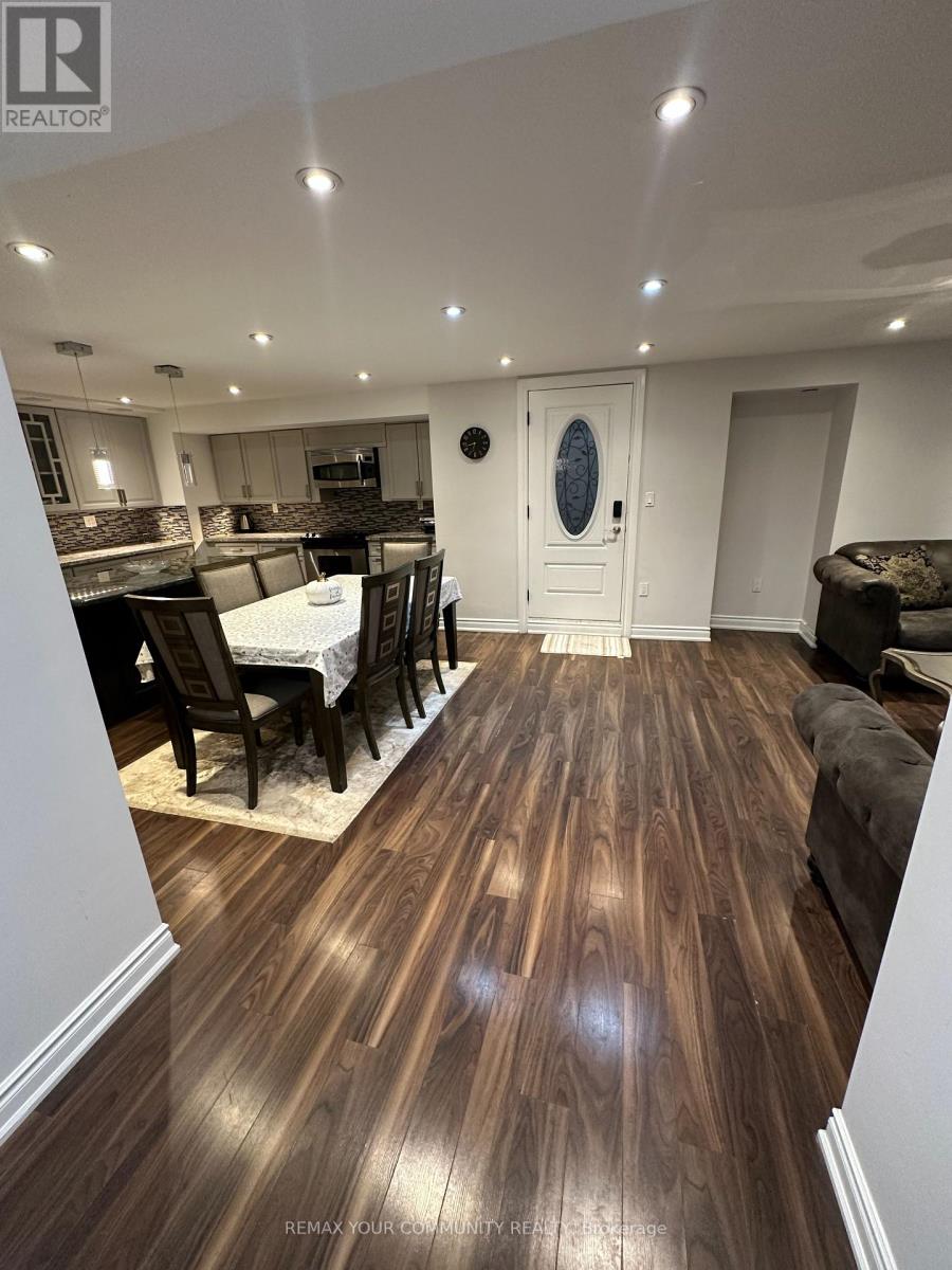 Lower - 9 Allysum Court, Richmond Hill, Ontario  L4E 4M7 - Photo 8 - N13743224