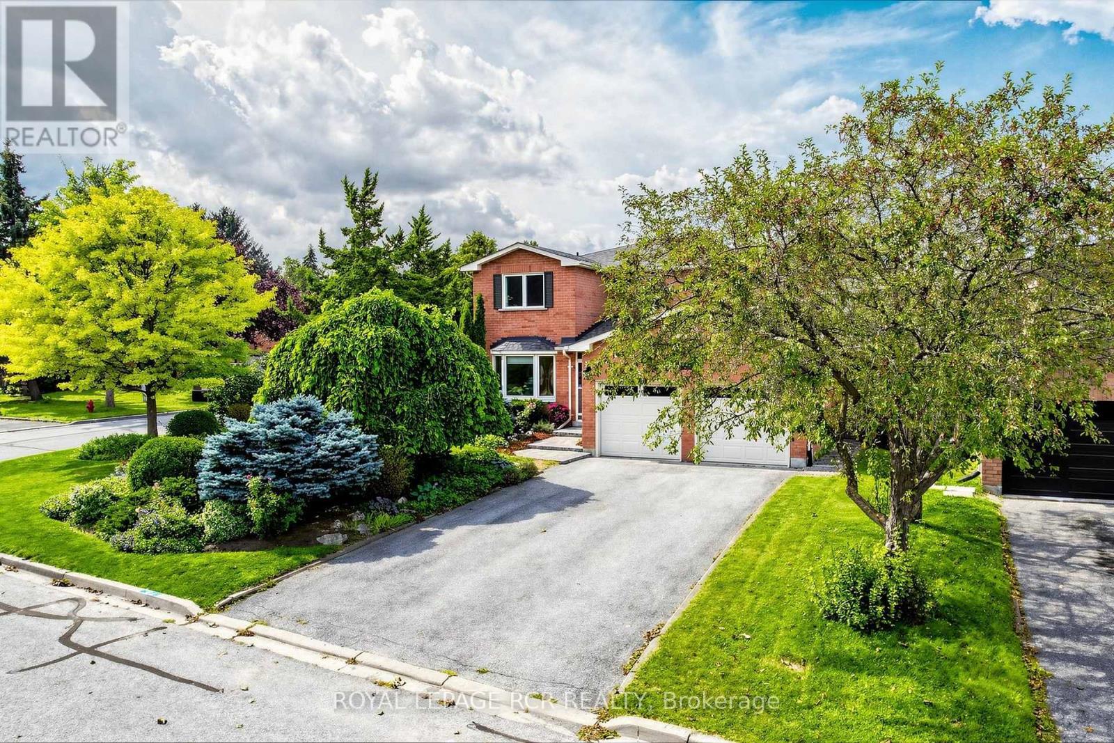 981 Krista Court, Newmarket, Ontario  L3Y 7E9 - Photo 44 - N13743230