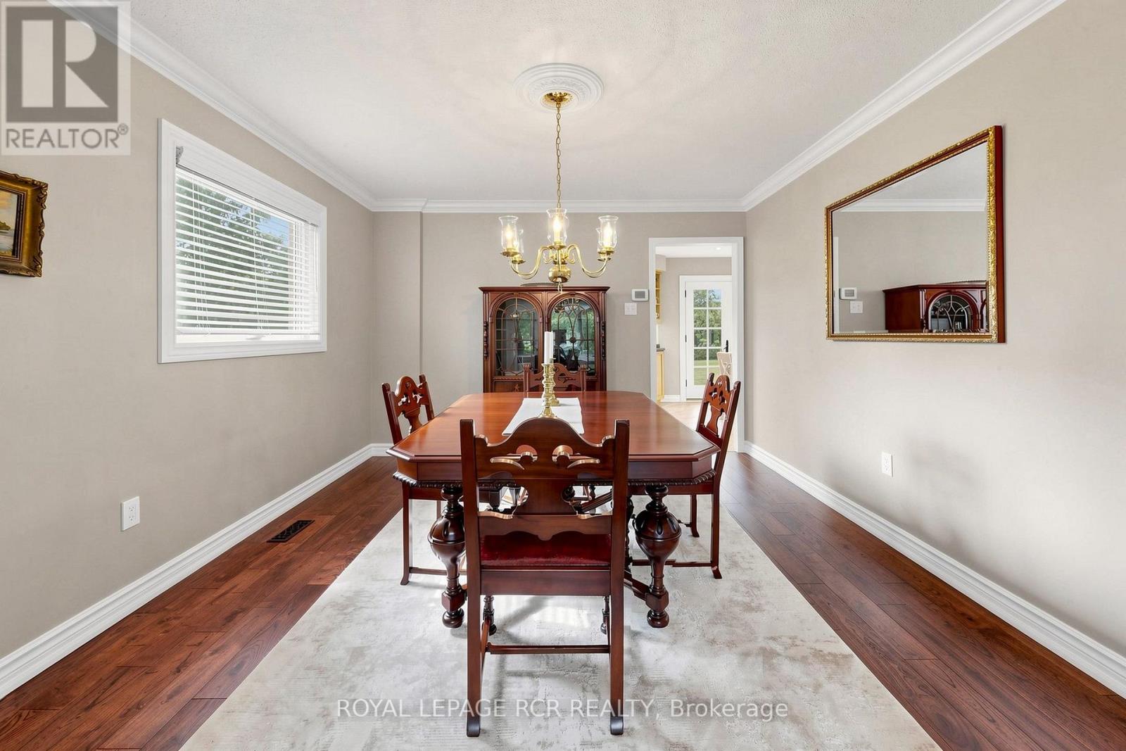 981 Krista Court, Newmarket, Ontario  L3Y 7E9 - Photo 8 - N13743230