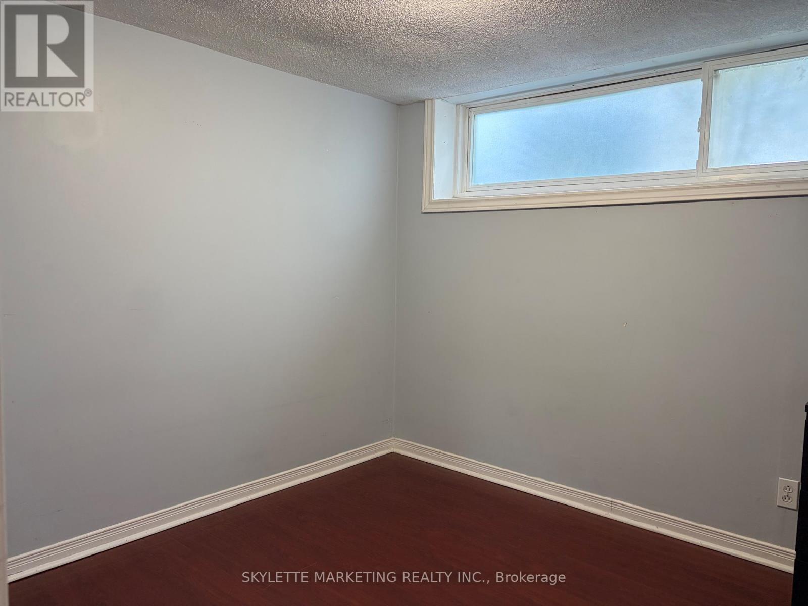 Lower - 229 Zelda Crescent, Richmond Hill, Ontario  L4C 2Y7 - Photo 12 - N13743248