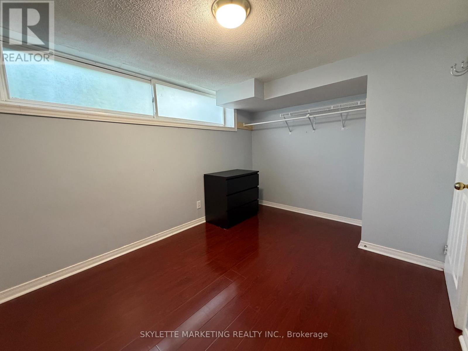 Lower - 229 Zelda Crescent, Richmond Hill, Ontario  L4C 2Y7 - Photo 13 - N13743248