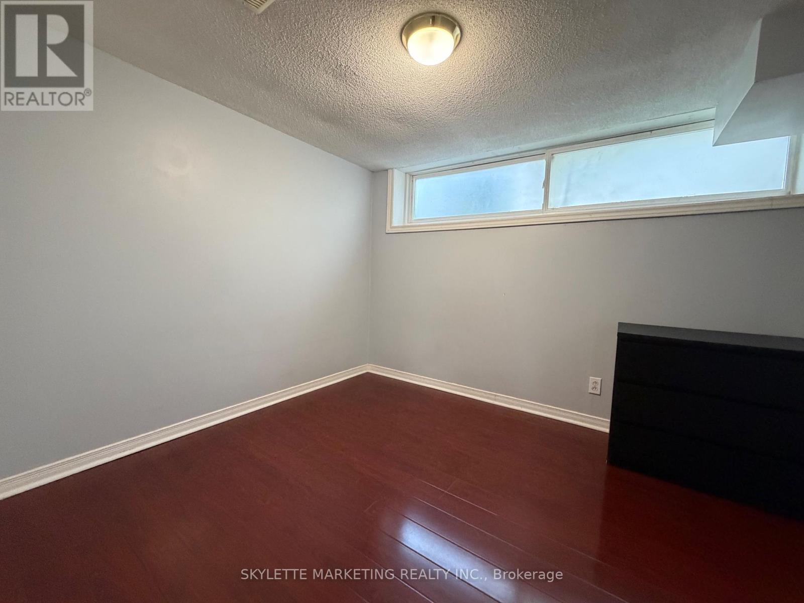 Lower - 229 Zelda Crescent, Richmond Hill, Ontario  L4C 2Y7 - Photo 14 - N13743248