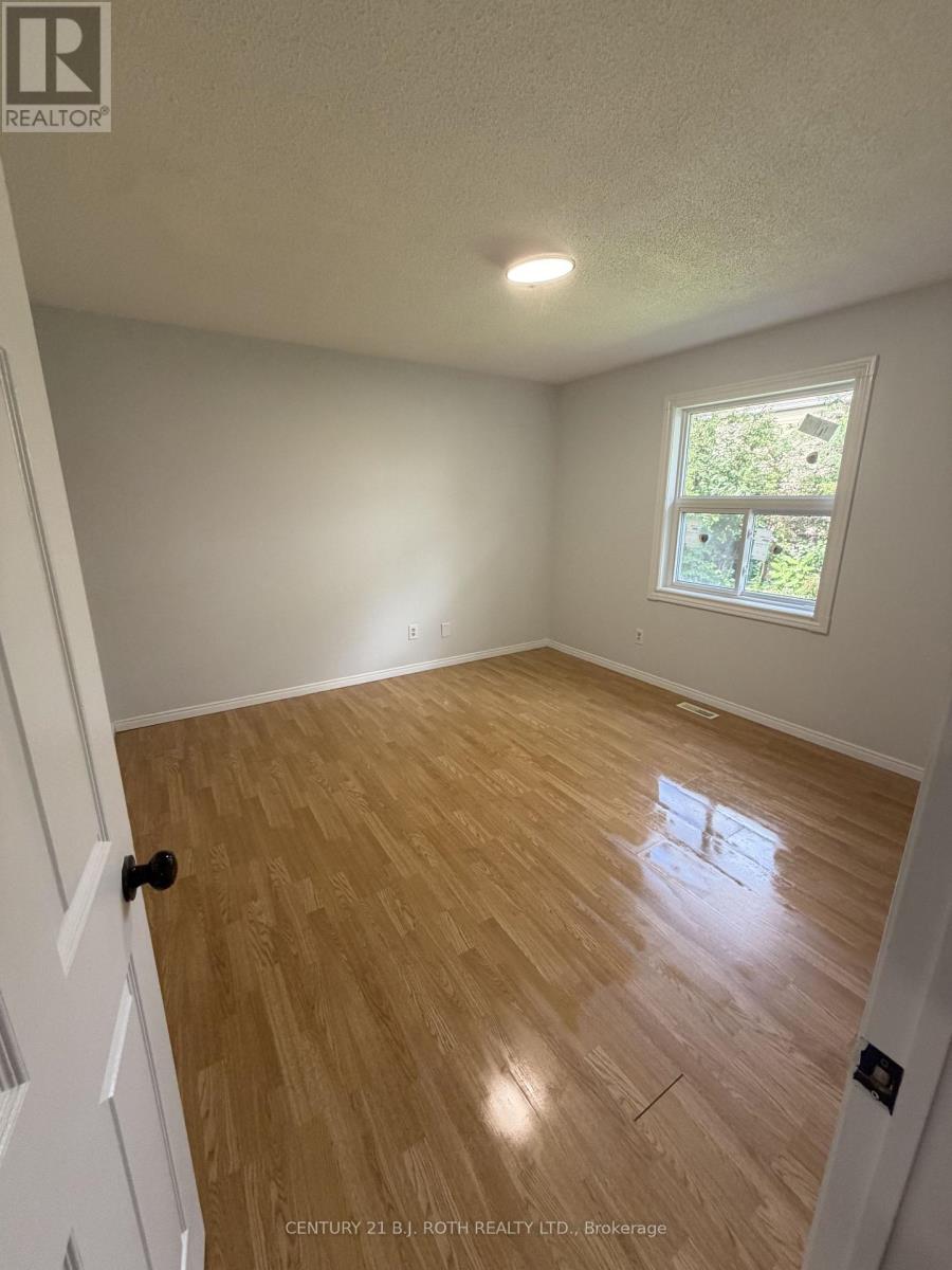 11 Cartwright Drive, Barrie (Cundles East), Ontario  L4M 5P9 - Photo 12 - S13743198