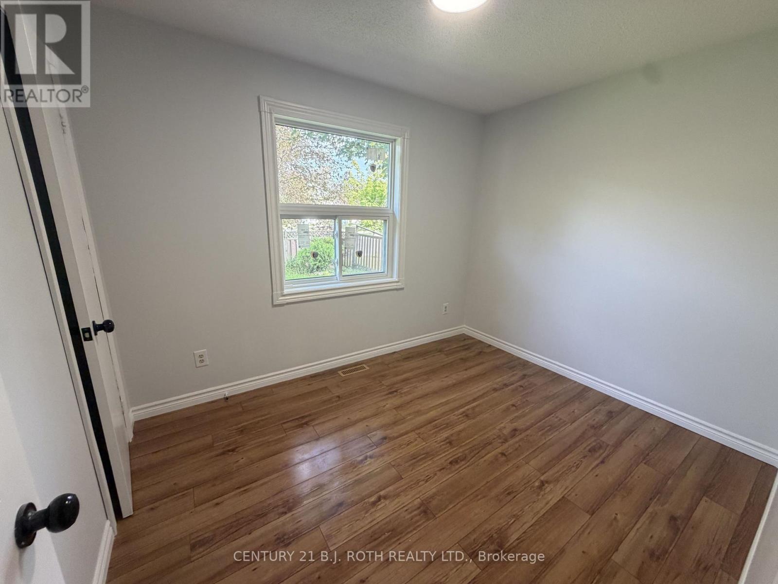11 Cartwright Drive, Barrie (Cundles East), Ontario  L4M 5P9 - Photo 14 - S13743198