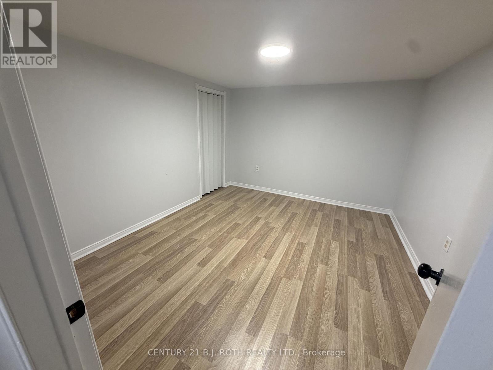 11 Cartwright Drive, Barrie (Cundles East), Ontario  L4M 5P9 - Photo 20 - S13743198