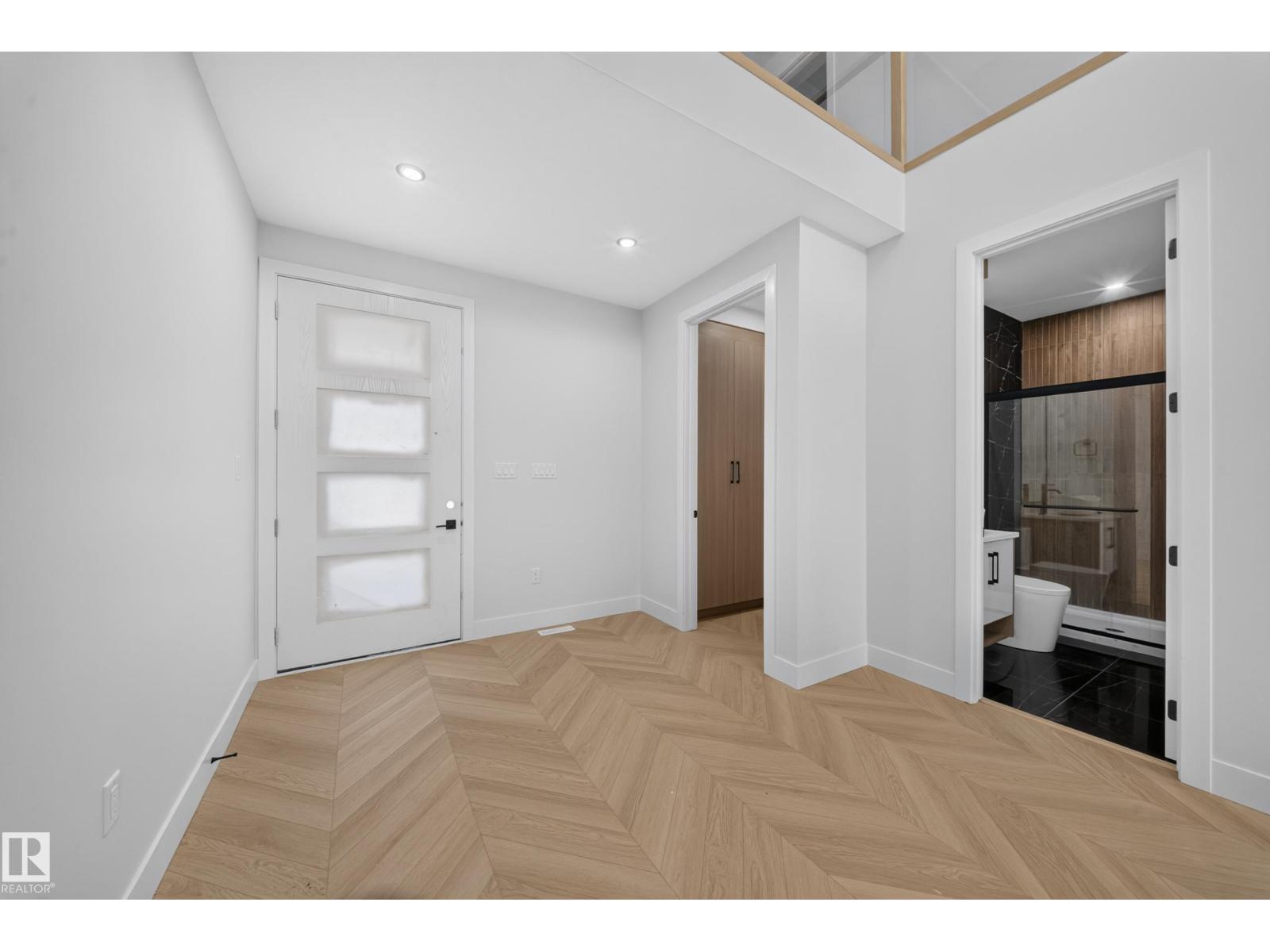 8418 Mayday Link Li SW, Edmonton, Alberta T6X 3G1 - Photo 4 - E4505612