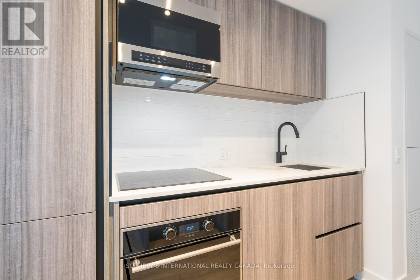 407 - 117 Broadway Avenue, Toronto, Ontario  M4P 1V3 - Photo 18 - C13736502