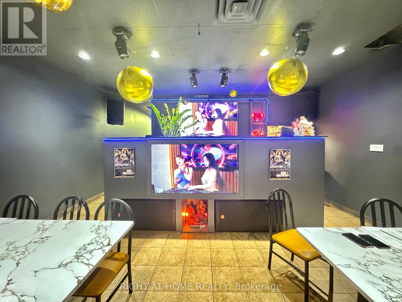 Unit 2 - 3232 Steeles Avenue W, Vaughan, Ontario  L4K 4C8 - Photo 4 - N13723020