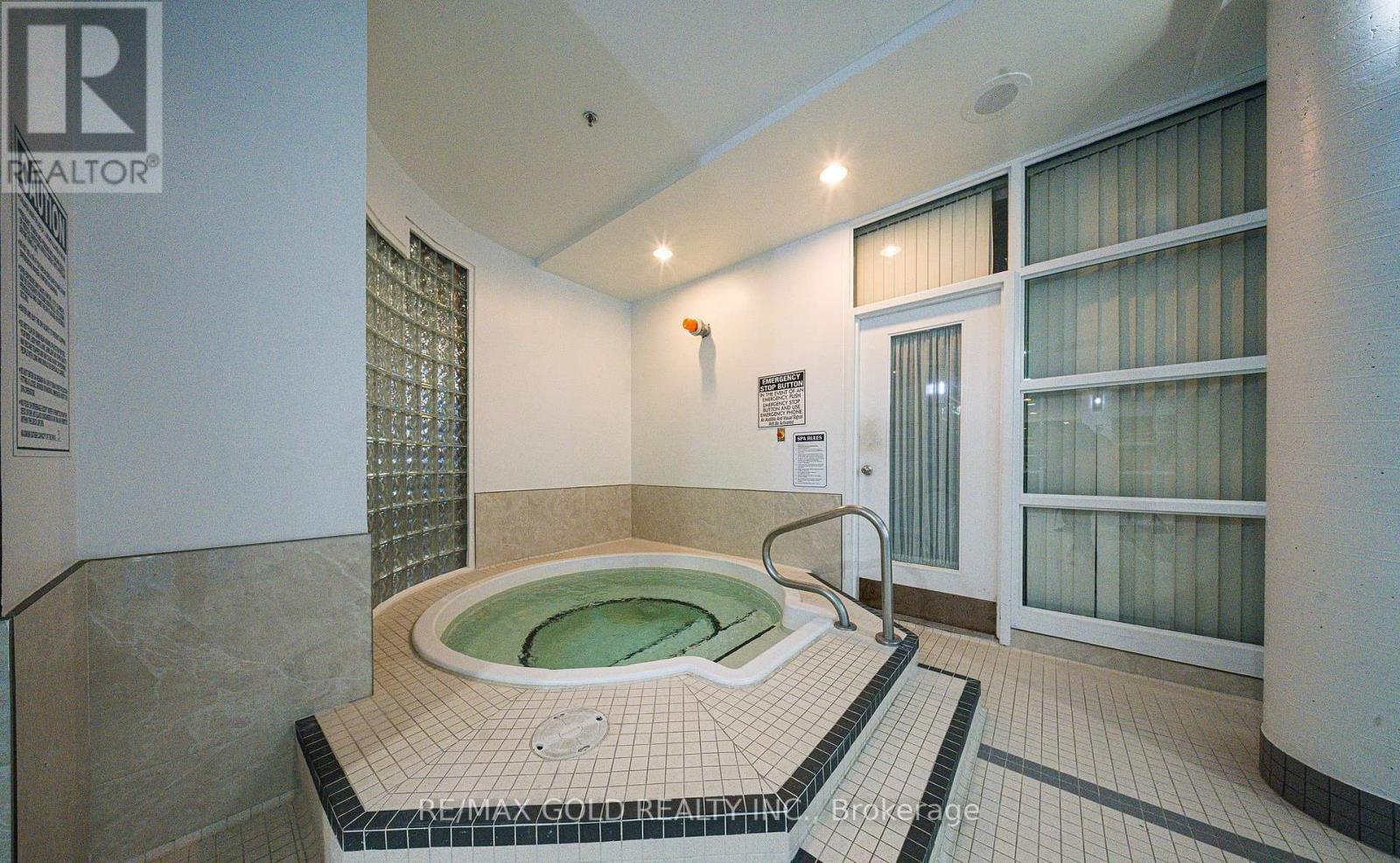 1112 - 35 Trailwood Drive, Mississauga, Ontario  L4Z 3L6 - Photo 28 - W13512770