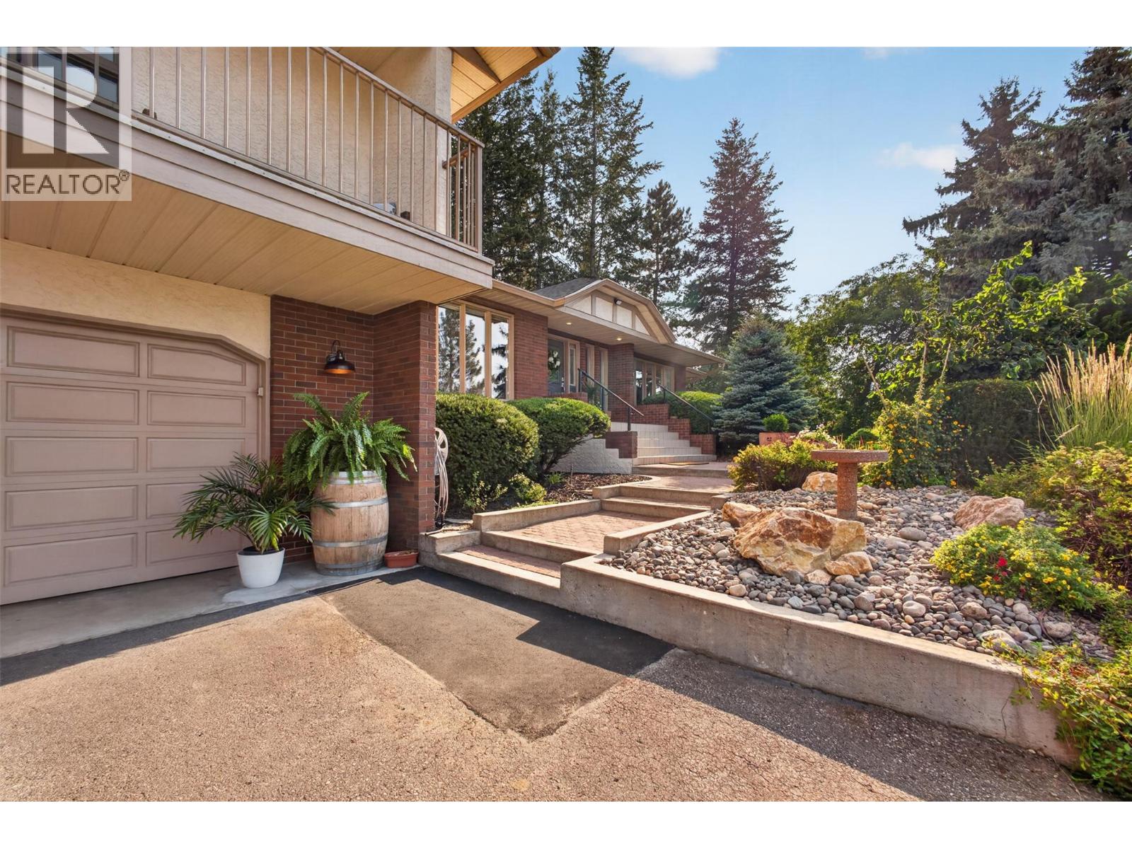 3931 Todd Road, Kelowna, British Columbia  V1W 4B3 - Photo 70 - 10399577