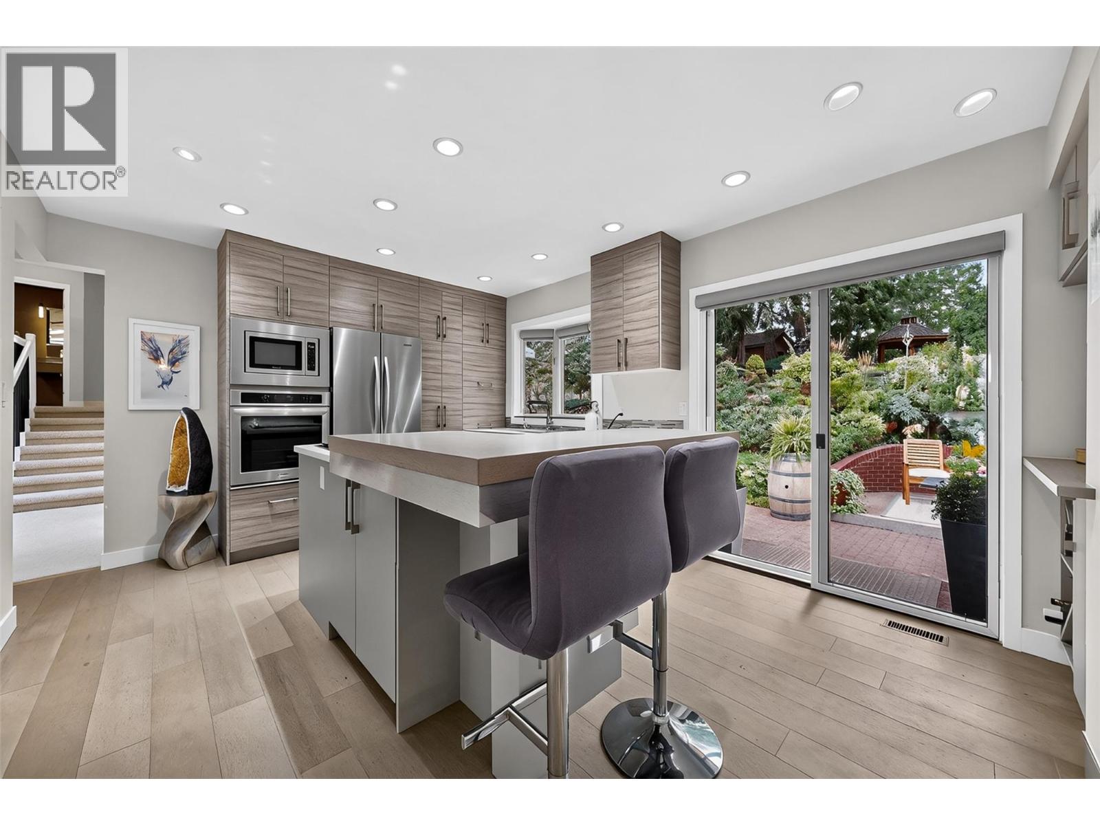 3931 Todd Road, Kelowna, British Columbia  V1W 4B3 - Photo 10 - 10399577