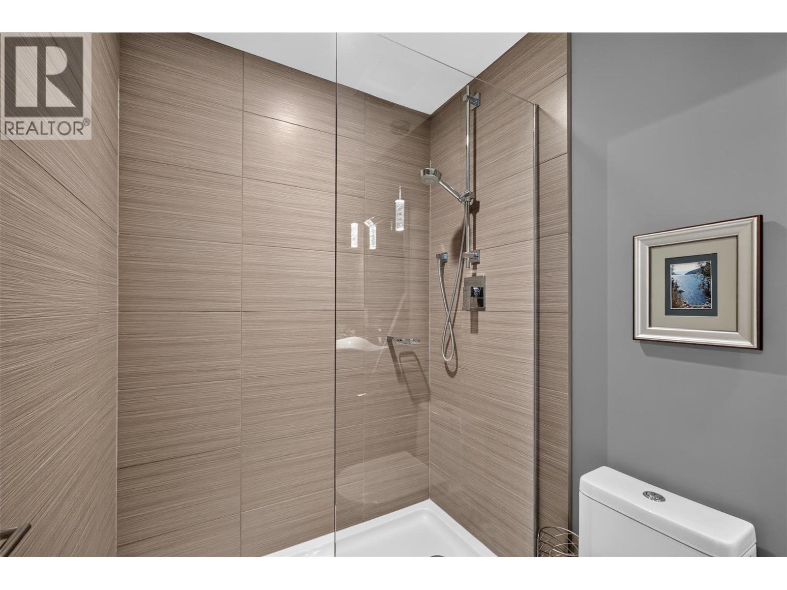 3931 Todd Road, Kelowna, British Columbia  V1W 4B3 - Photo 28 - 10399577