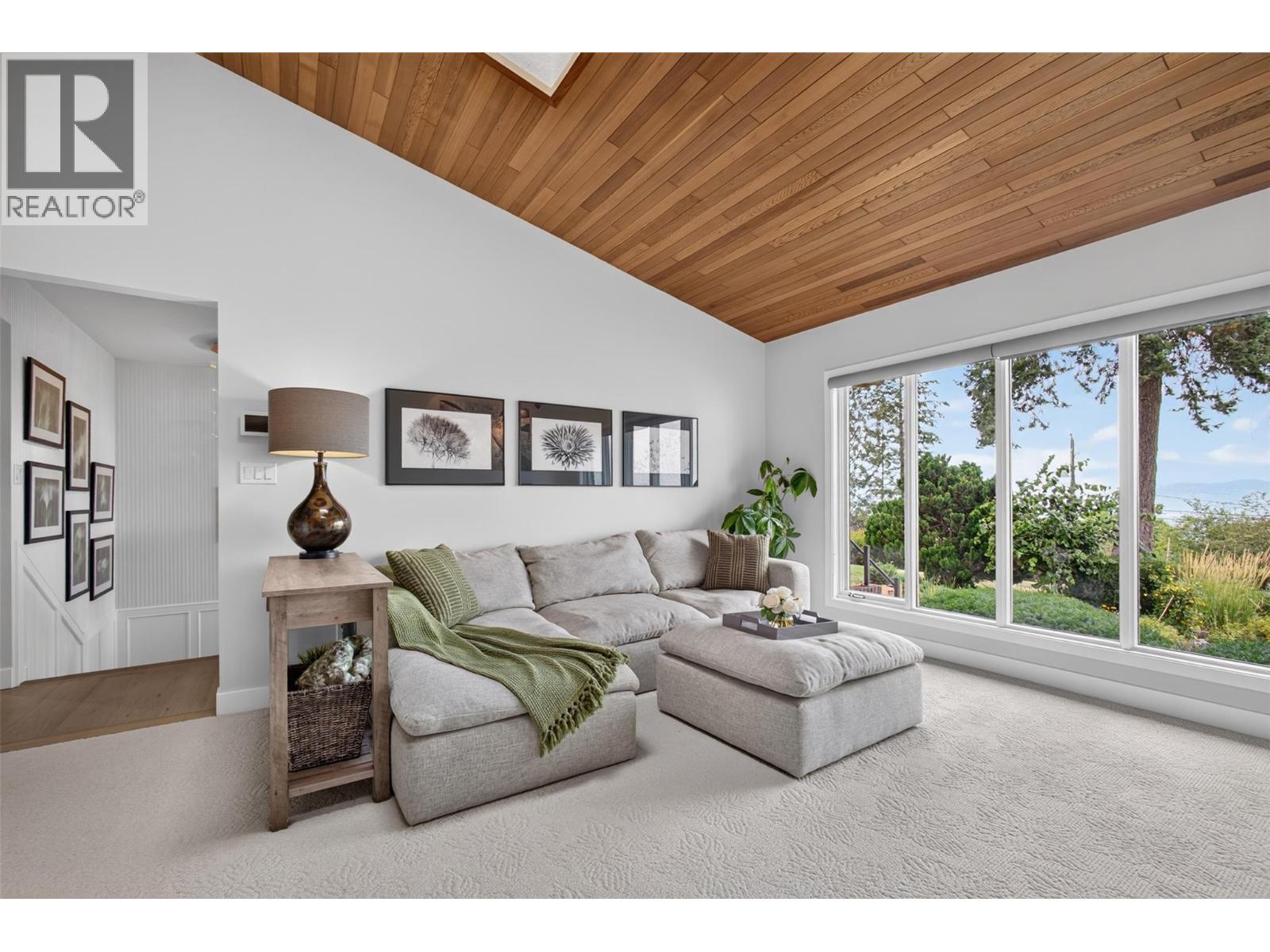 3931 Todd Road, Kelowna, British Columbia  V1W 4B3 - Photo 15 - 10399577