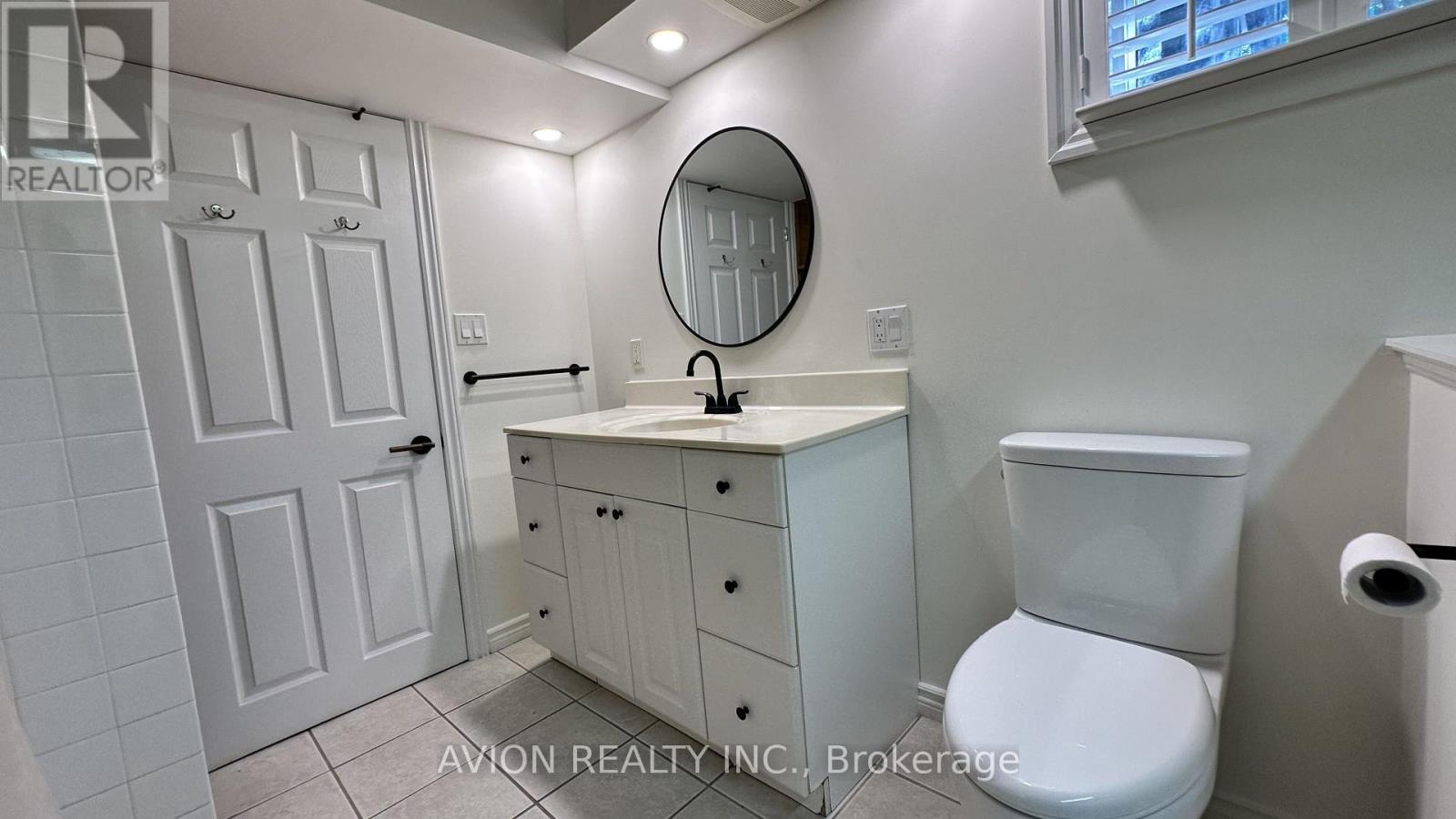 Bsmt - 570 Exbury Crescent, Mississauga, Ontario  L5G 2P4 - Photo 16 - W13743166