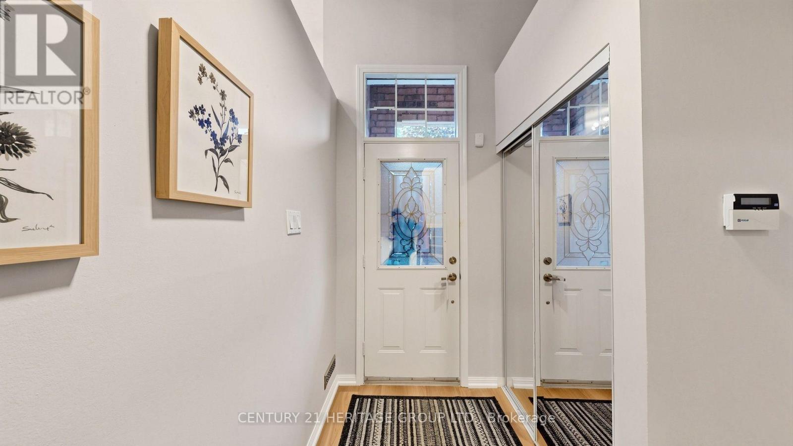 Unit 39, 2 Clay Brick Court, Brampton, Ontario  L6V 4M7 - Photo 5 - W13743206