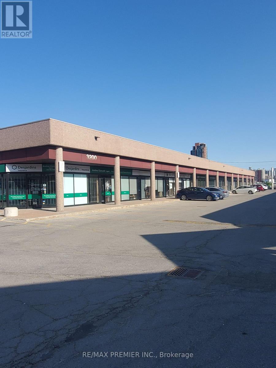 13 & 14 - 3220 Dufferin Street, Toronto, Ontario  M6A 2T3 - Photo 13 - W13743218