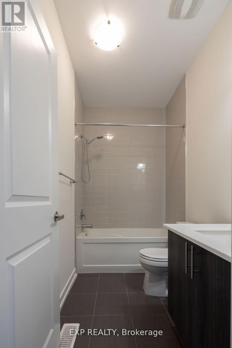 199 Sabina Drive, Oakville, Ontario  L6H 0W3 - Photo 18 - W13743254
