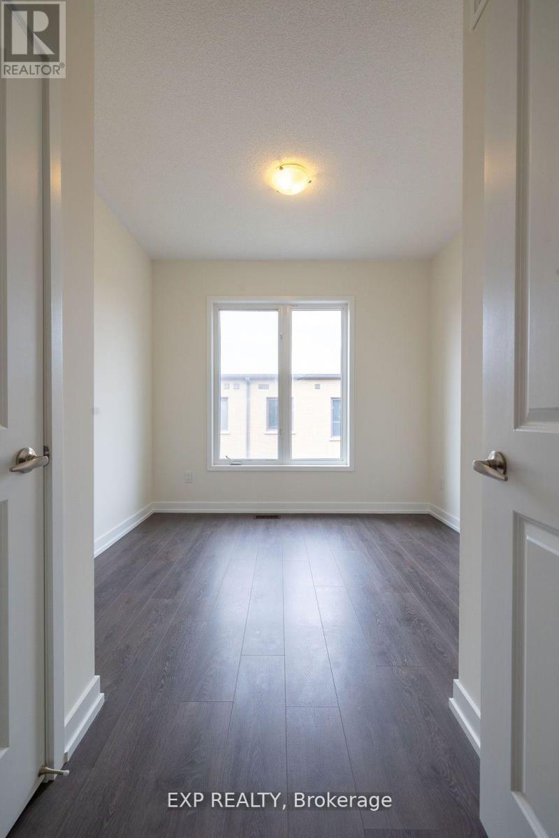 199 Sabina Drive, Oakville, Ontario  L6H 0W3 - Photo 25 - W13743254