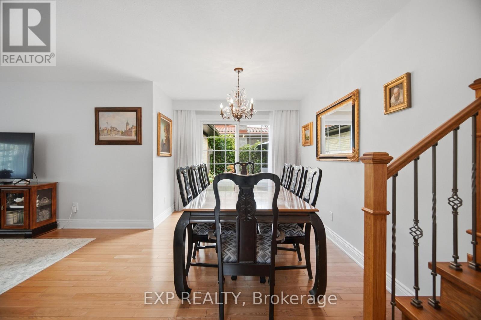 357 Karen Park Crescent, Mississauga, Ontario  L5A 3C8 - Photo 11 - W13743258