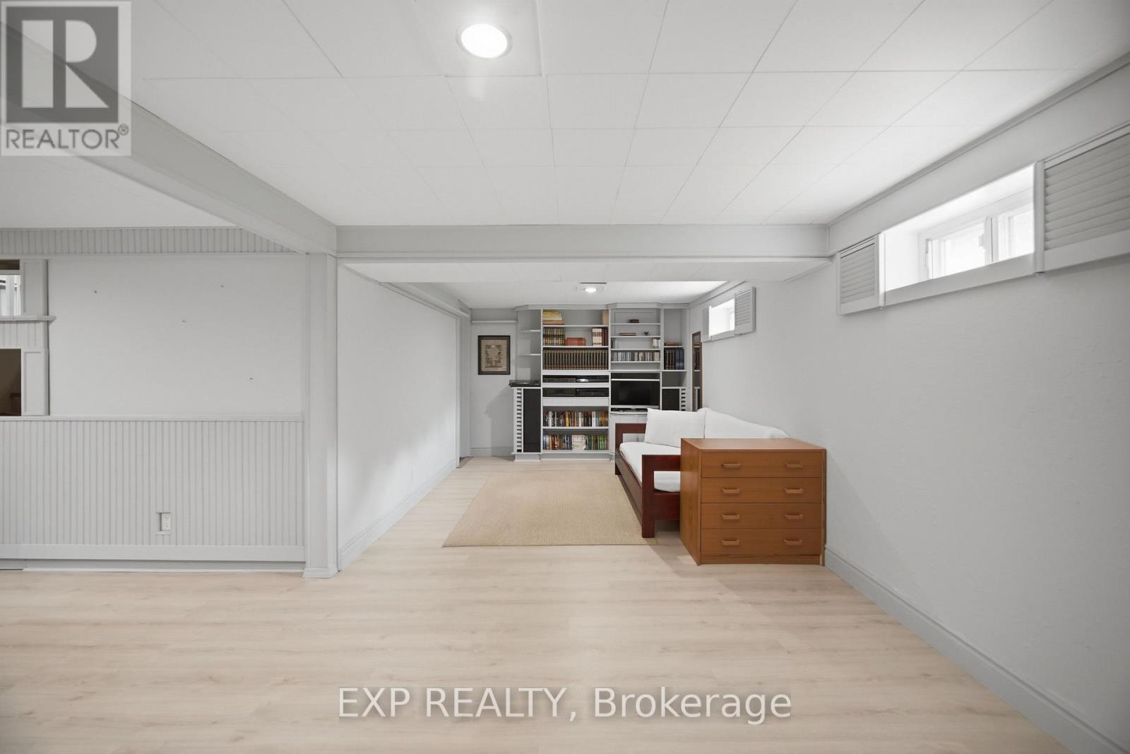 357 Karen Park Crescent, Mississauga, Ontario  L5A 3C8 - Photo 34 - W13743258