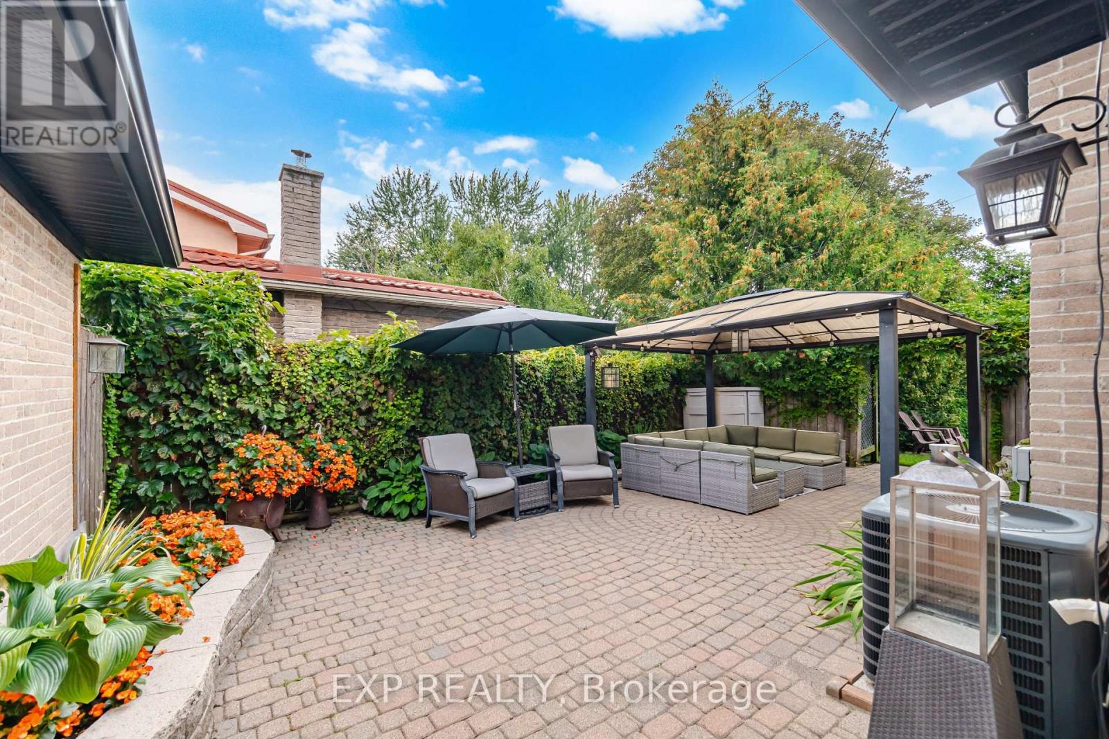 357 Karen Park Crescent, Mississauga, Ontario  L5A 3C8 - Photo 37 - W13743258
